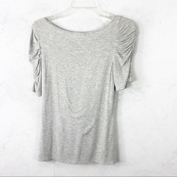 [one clothing] Perfect Scrunched Gray Tee Shirt - Picture 2 of 2